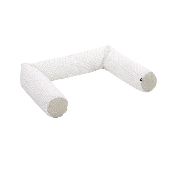 Alvi Nestchenschlange für Kinderbett und Kommode Raute taupe 180 cm Alvi Nestchenschlange für Kinderbett und Kommode Raute taupe 180 cm